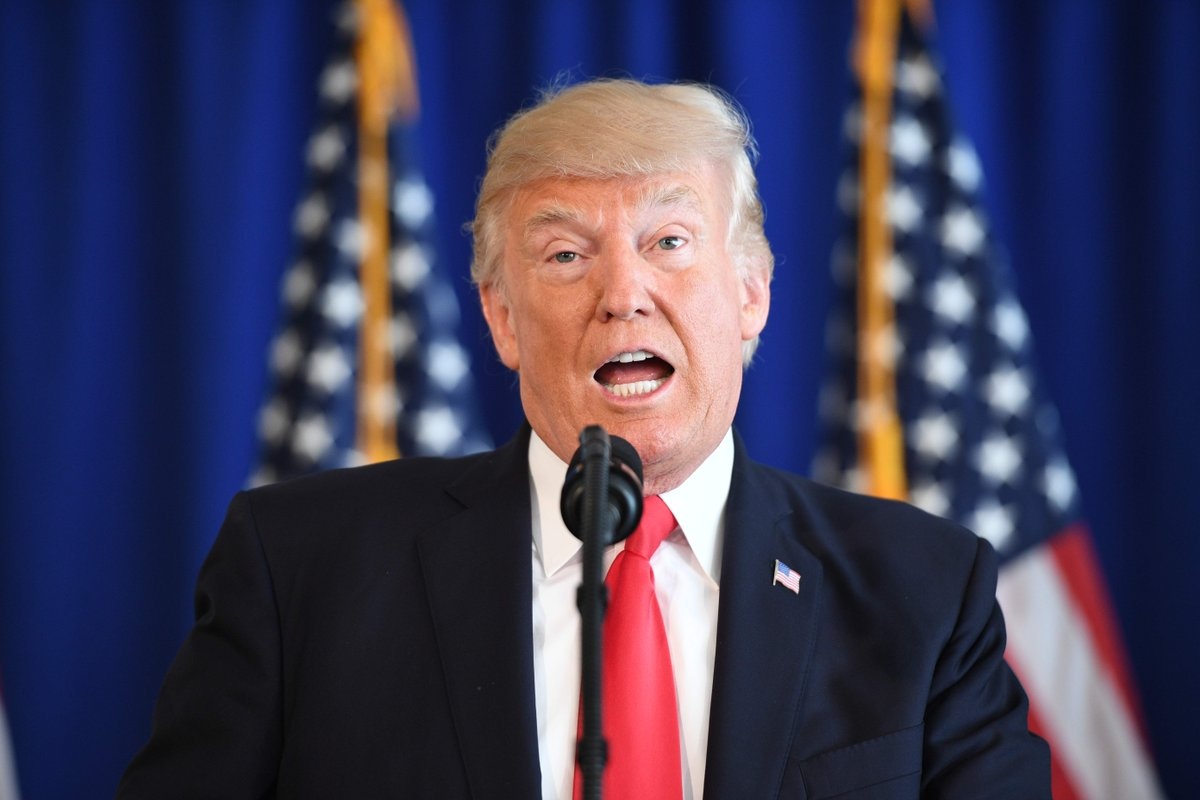 Cuu dac vu CIA muon mua Twitter de chan cac phat ngon cua TT Trump hinh anh