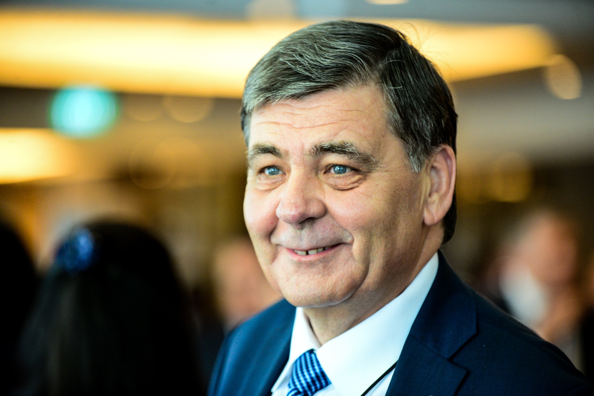 'Dung hoi Nga, hay hoi My ve moi quan he hai nuoc' hinh anh