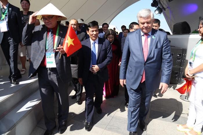 quoc khanh Viet Nam anh 7