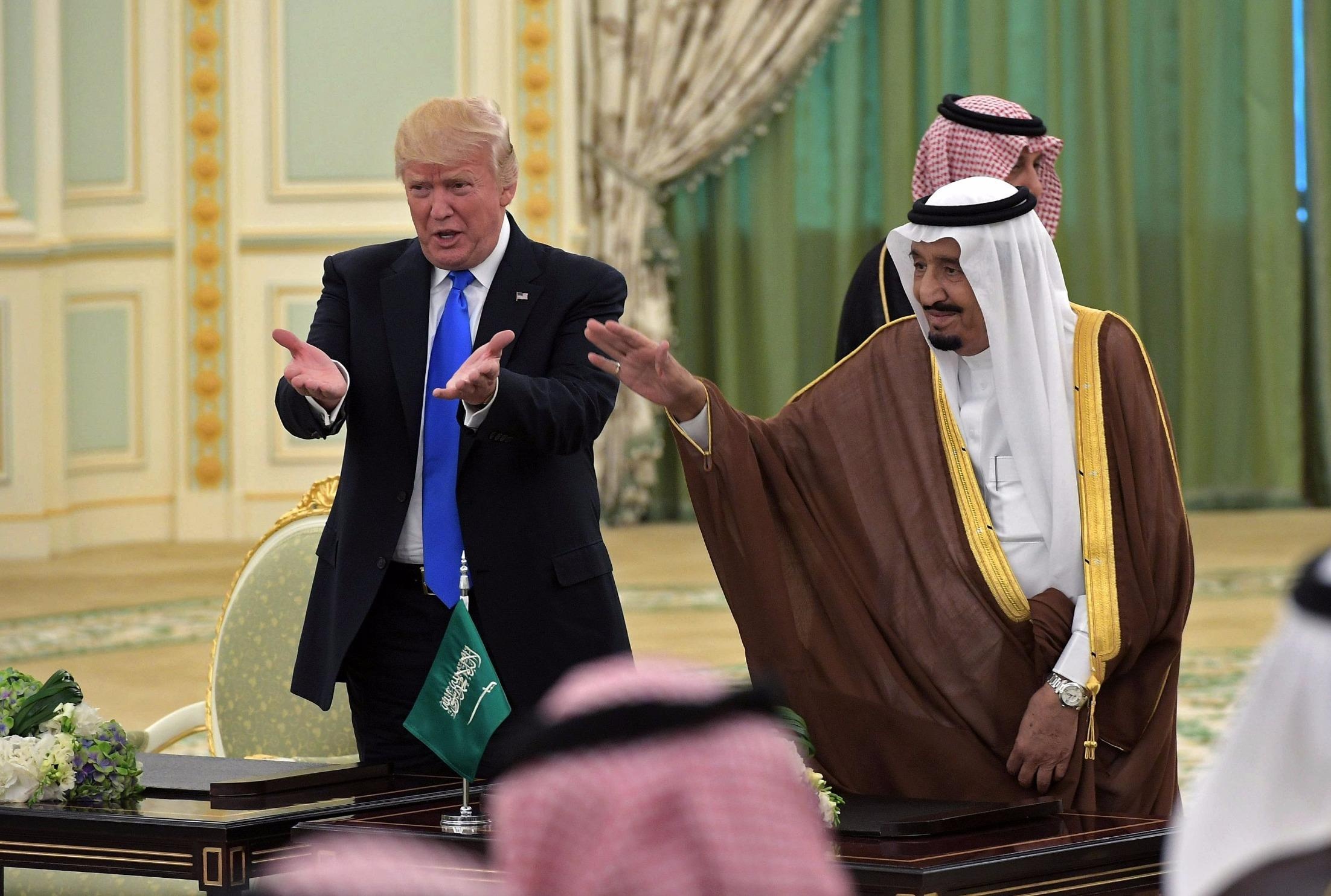 Trump dong y ban he thong THAAD 15 ty USD cho Saudi Arabia hinh anh