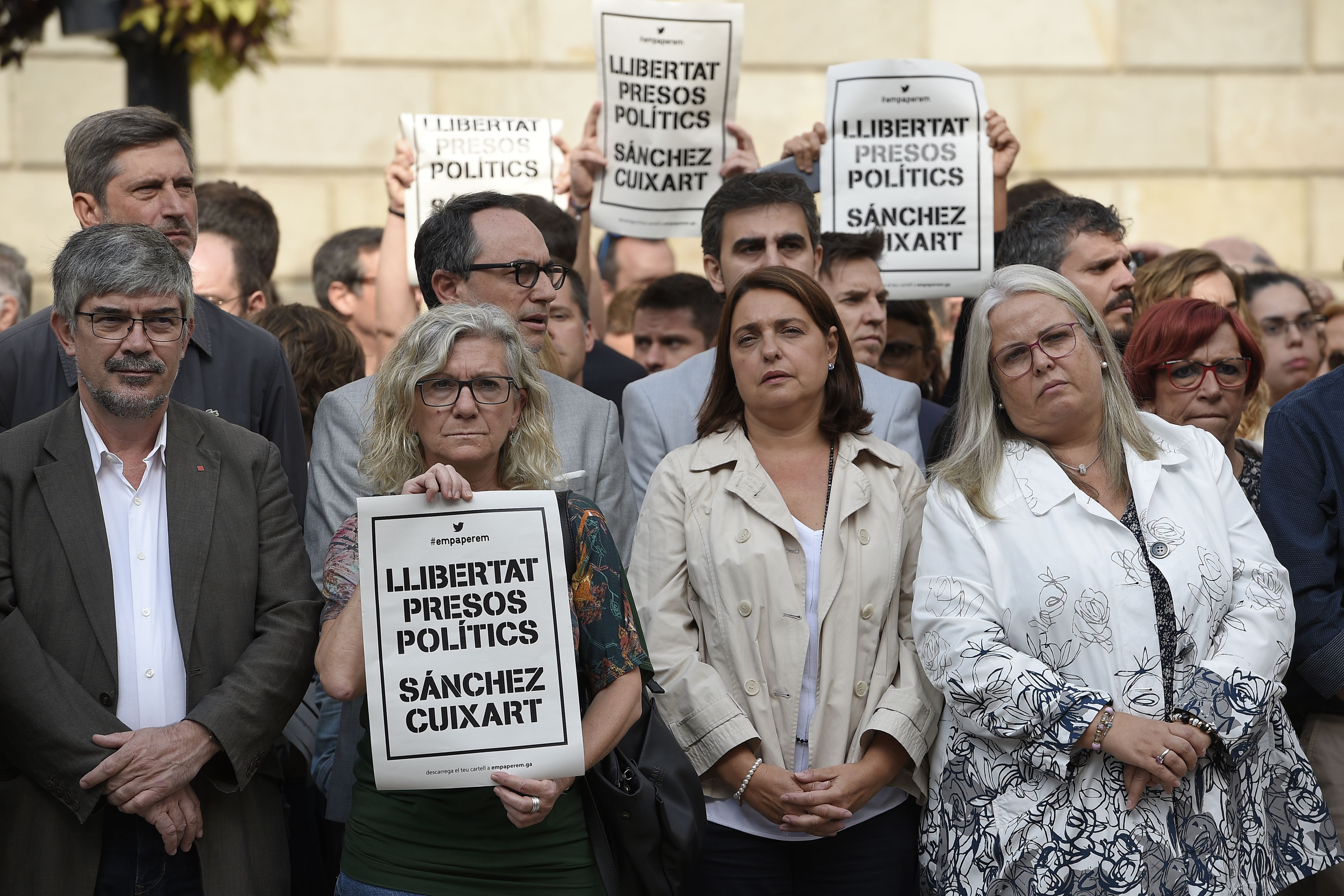 Catalonia bieu tinh vu bat giu lanh dao ly khai anh 8