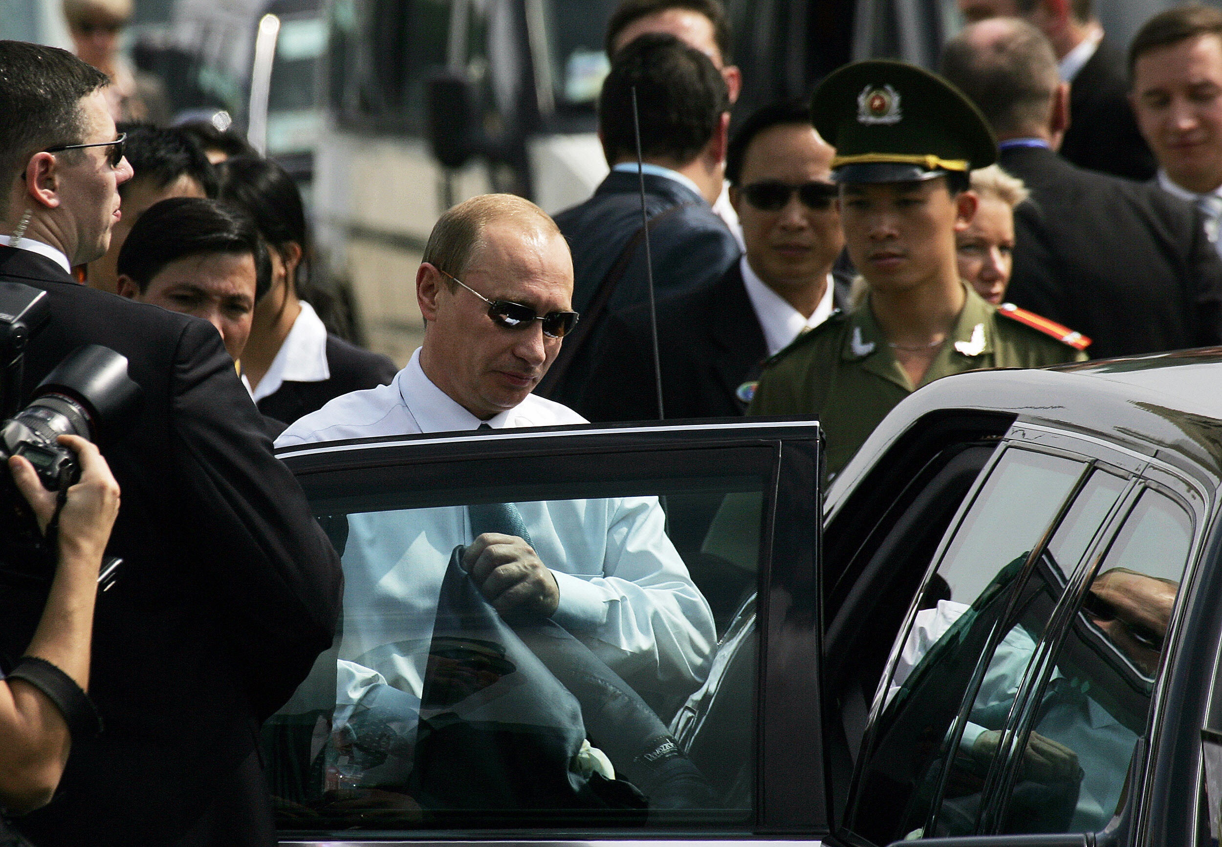 Le Cong Phung APEC 2006 anh 11