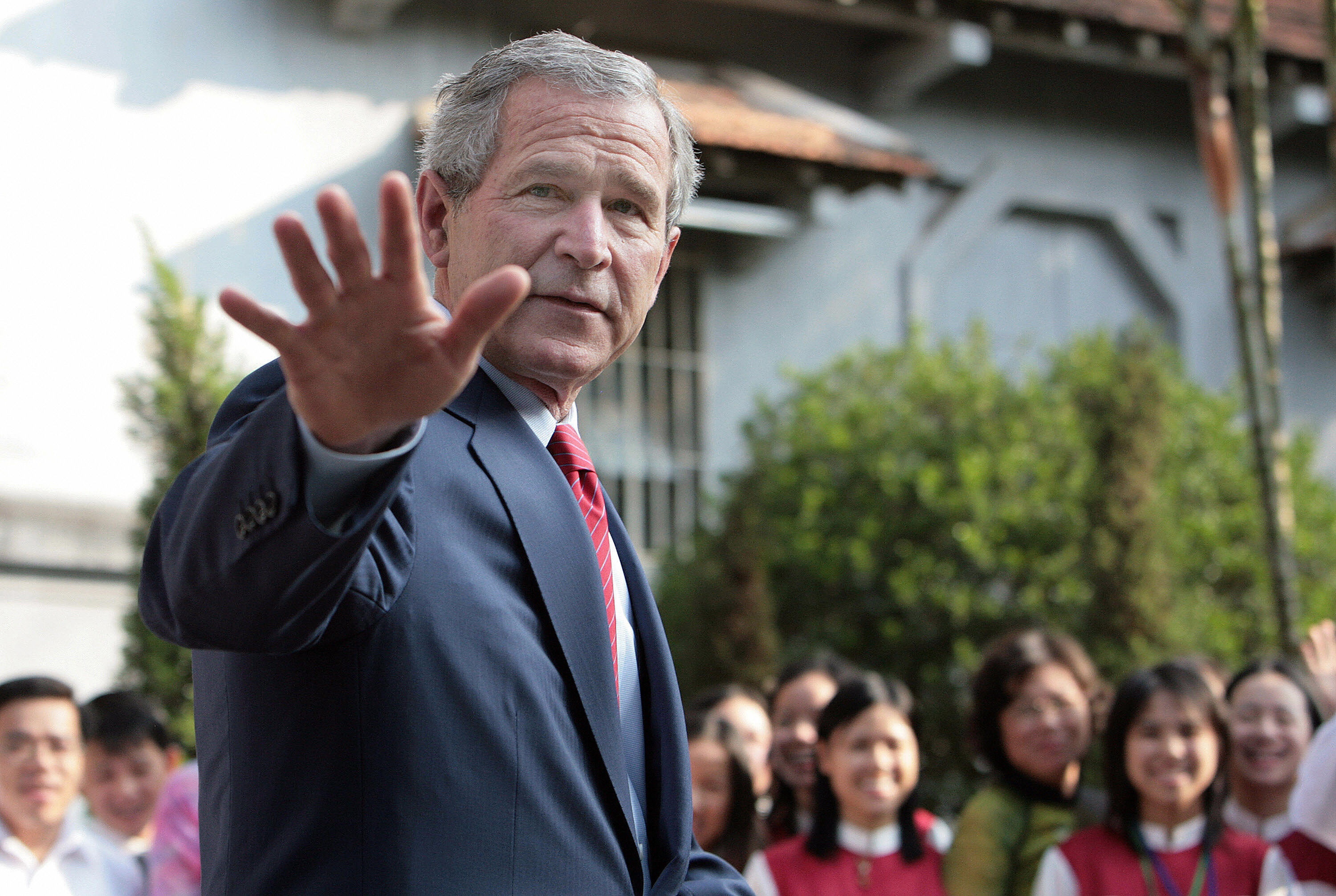 Le Cong Phung APEC 2006 anh 10