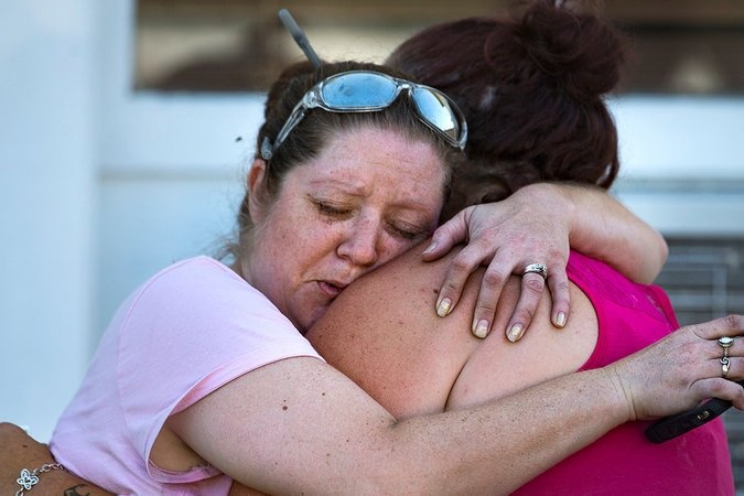 Xa sung dam mau nhat lich su Texas, it nhat 26 nguoi chet o nha tho hinh anh