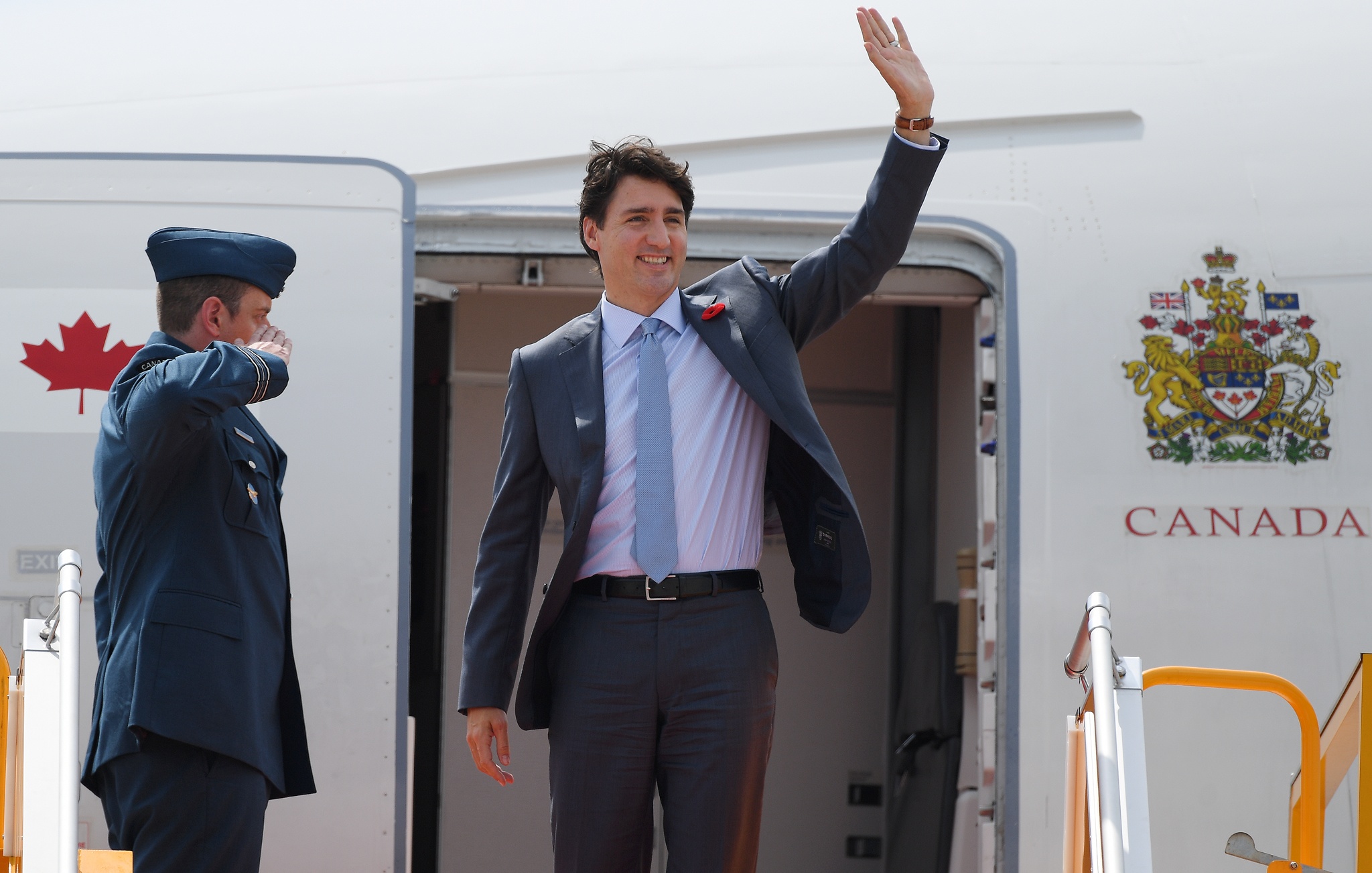 Thu tuong Trudeau den Da Nang du APEC hinh anh