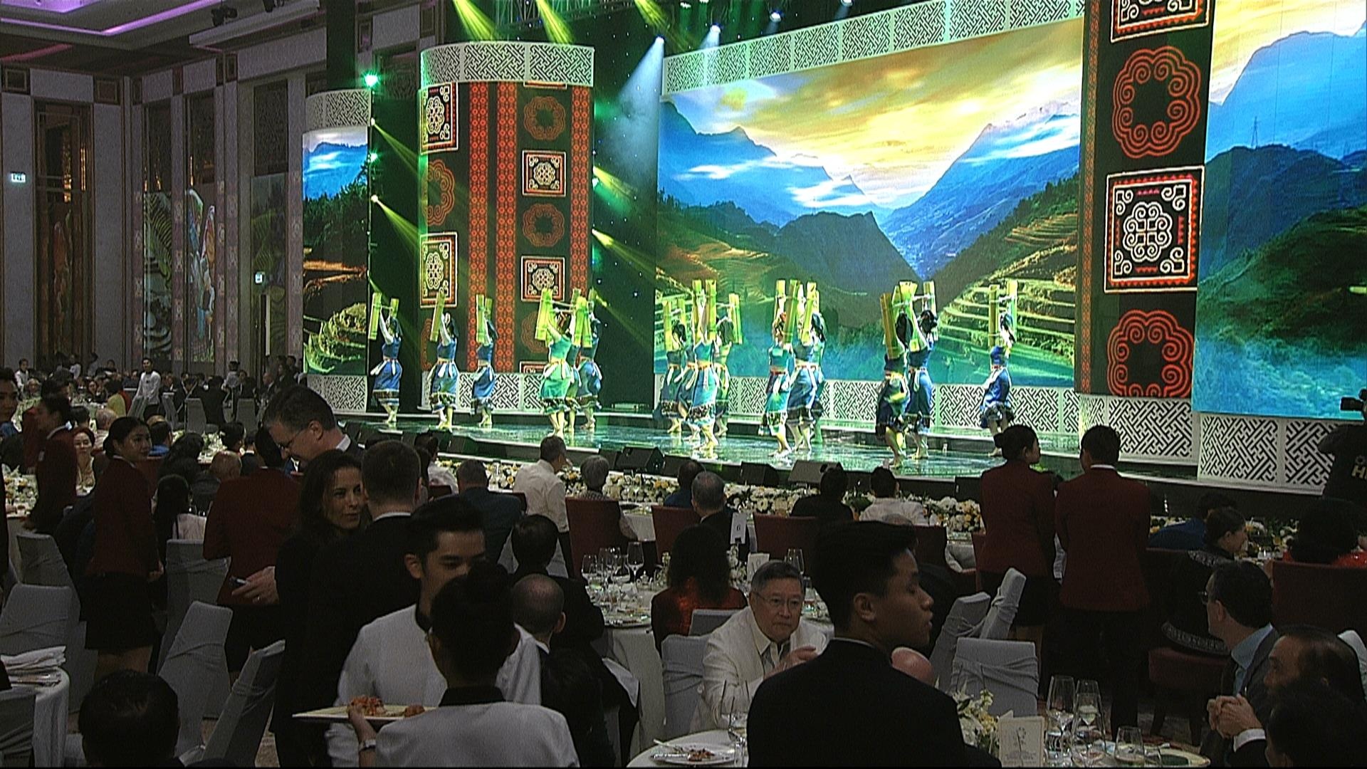 tiec chieu dai lanh dao cac nen kinh te APEC anh 24