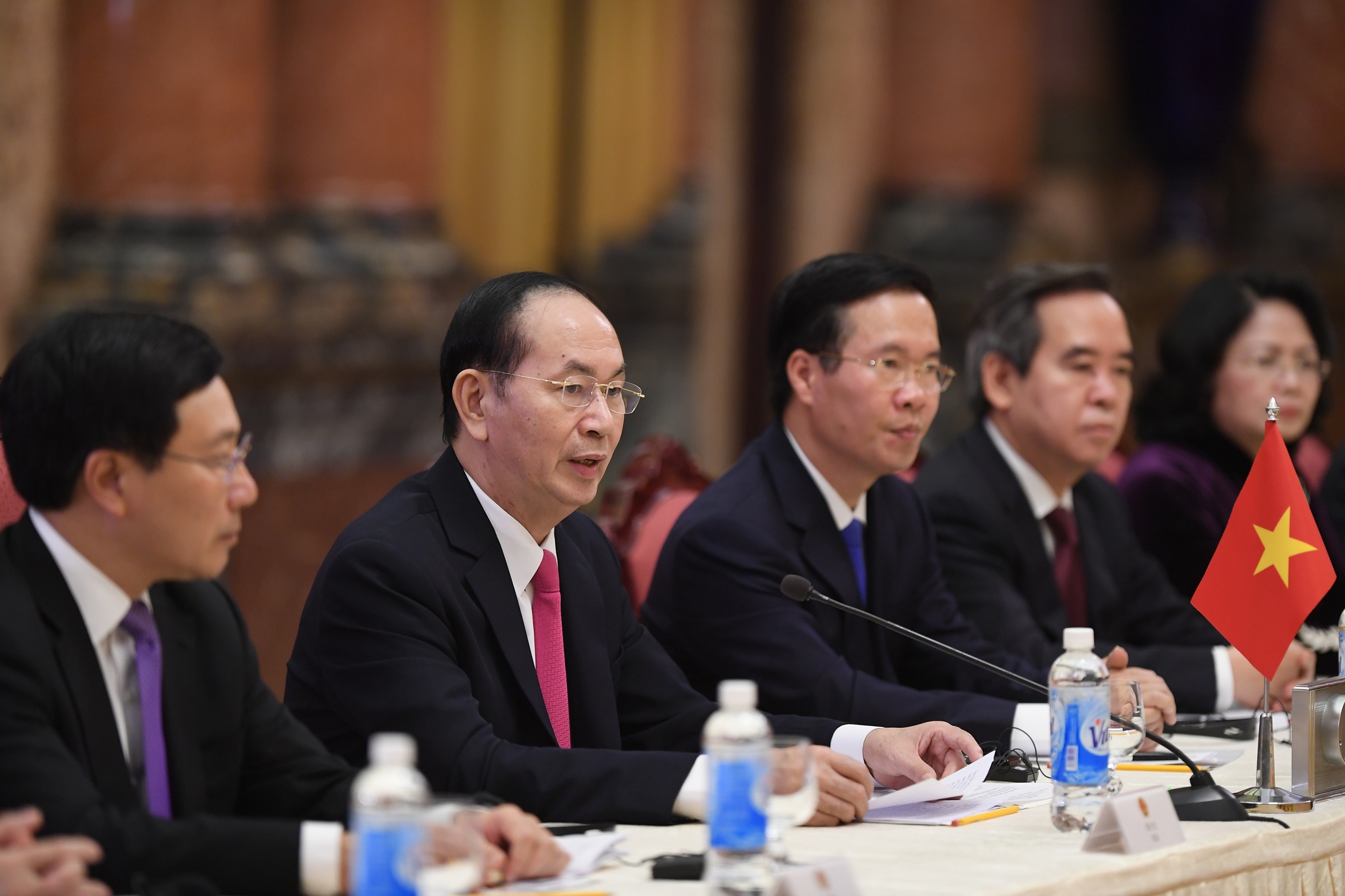 Tap Can Binh tham Viet Nam anh 7