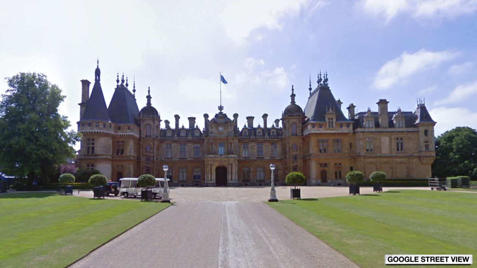 Hai may bay va cham tren khong o Anh hinh anh