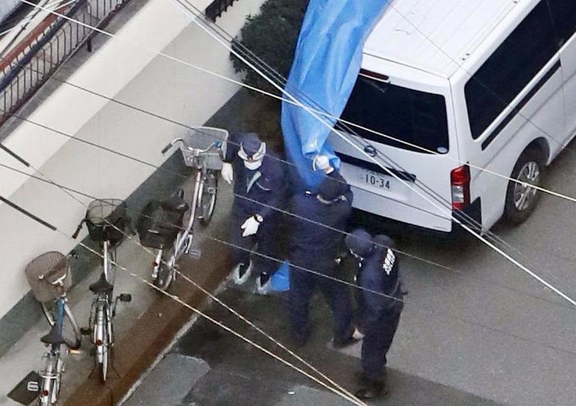 Ba me Nhat vui 4 con nho trong xo be tong suot 20 nam hinh anh