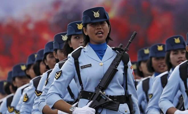 Indonesia duoc keu goi cham dut kiem tra trinh tiet voi nu gioi hinh anh