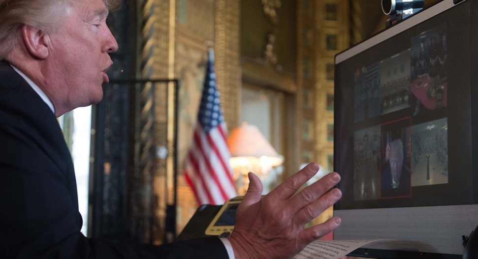 Trump chúc mừng lễ tạ ơn ảnh 1 Trump chuc mung le ta on anh 1