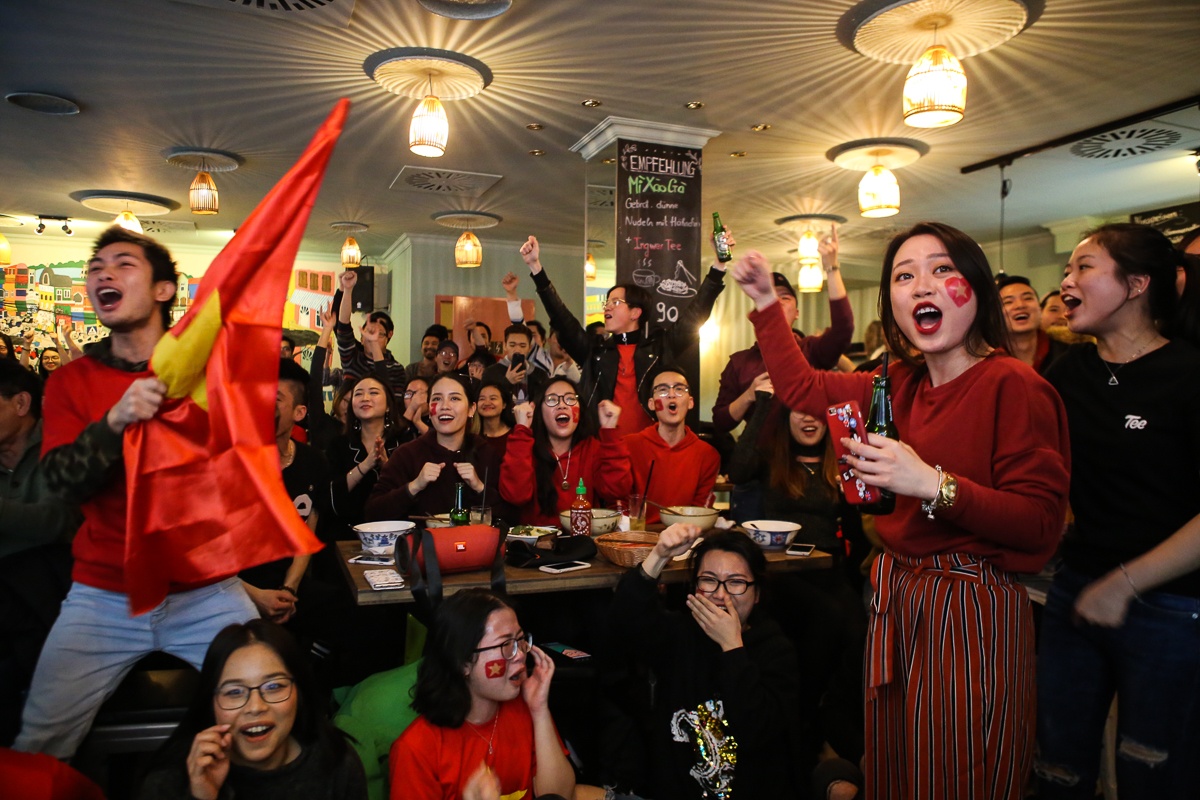 người việt ở đức xem u23 ảnh 6 nguoi viet o duc xem u23 anh 6