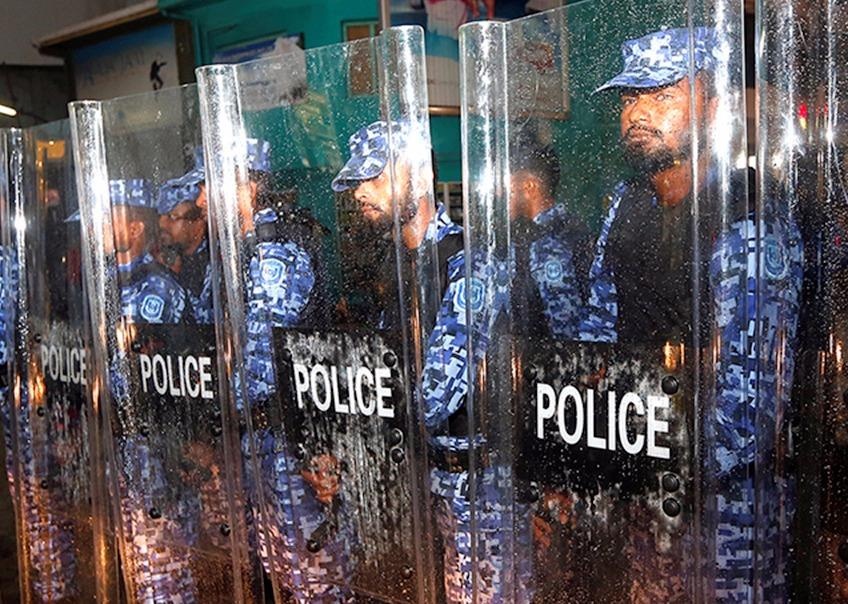 Bo Ngoai giao: Khong nen den Maldives thoi gian nay hinh anh