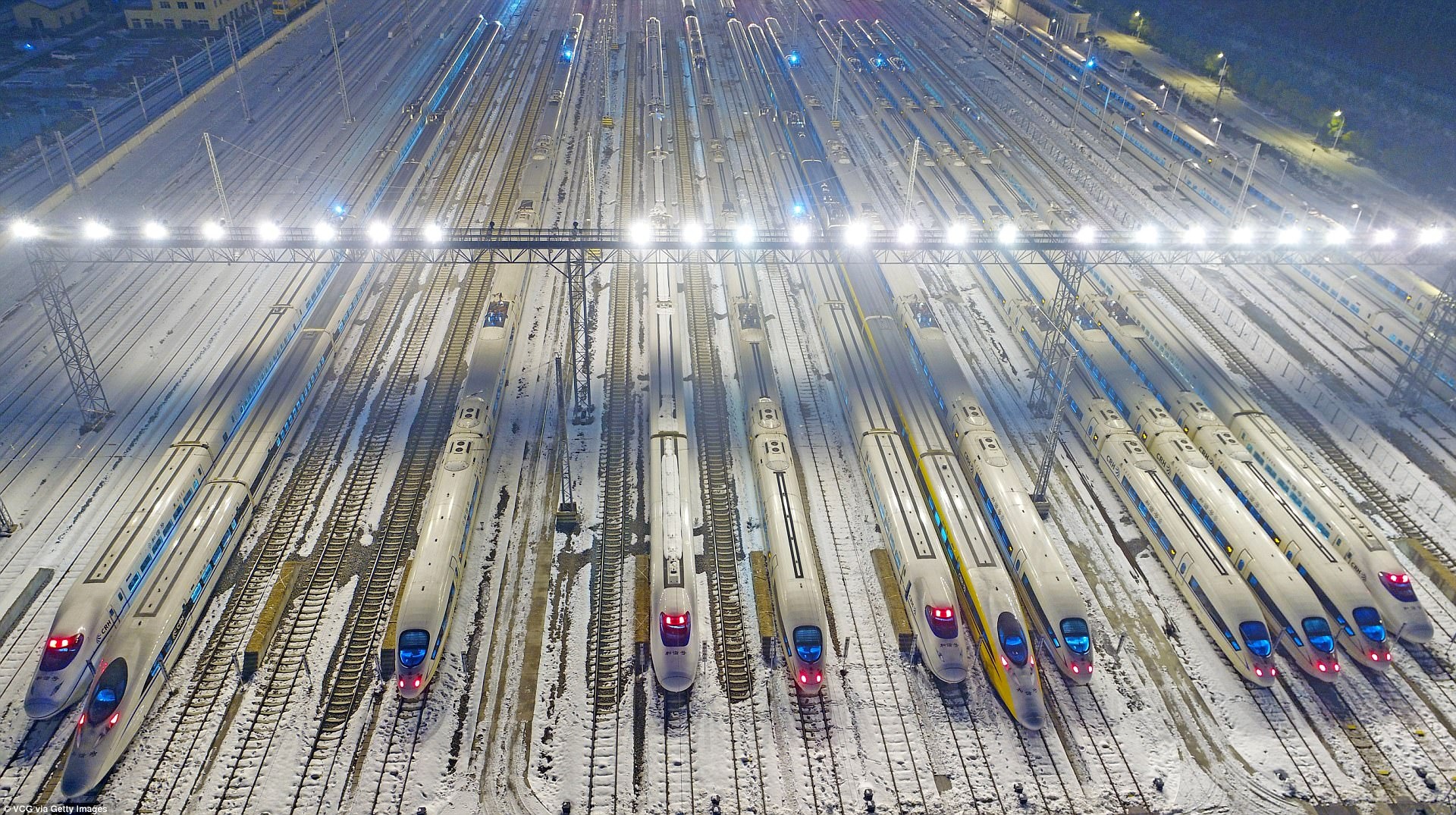 tau cao toc trung quoc dip tet anh 4