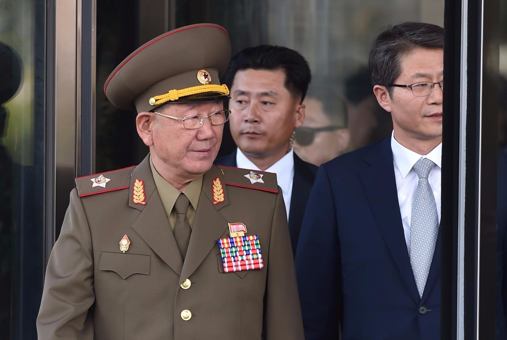 Trieu Tien xac nhan cach chuc nguoi dung dau quan doi hinh anh