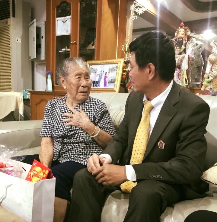 kieu bao don tet anh 14