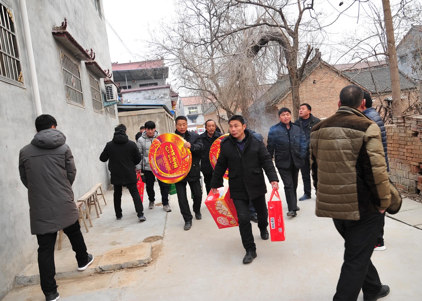 nha trai cho xe tai sinh le den nha gai anh 5