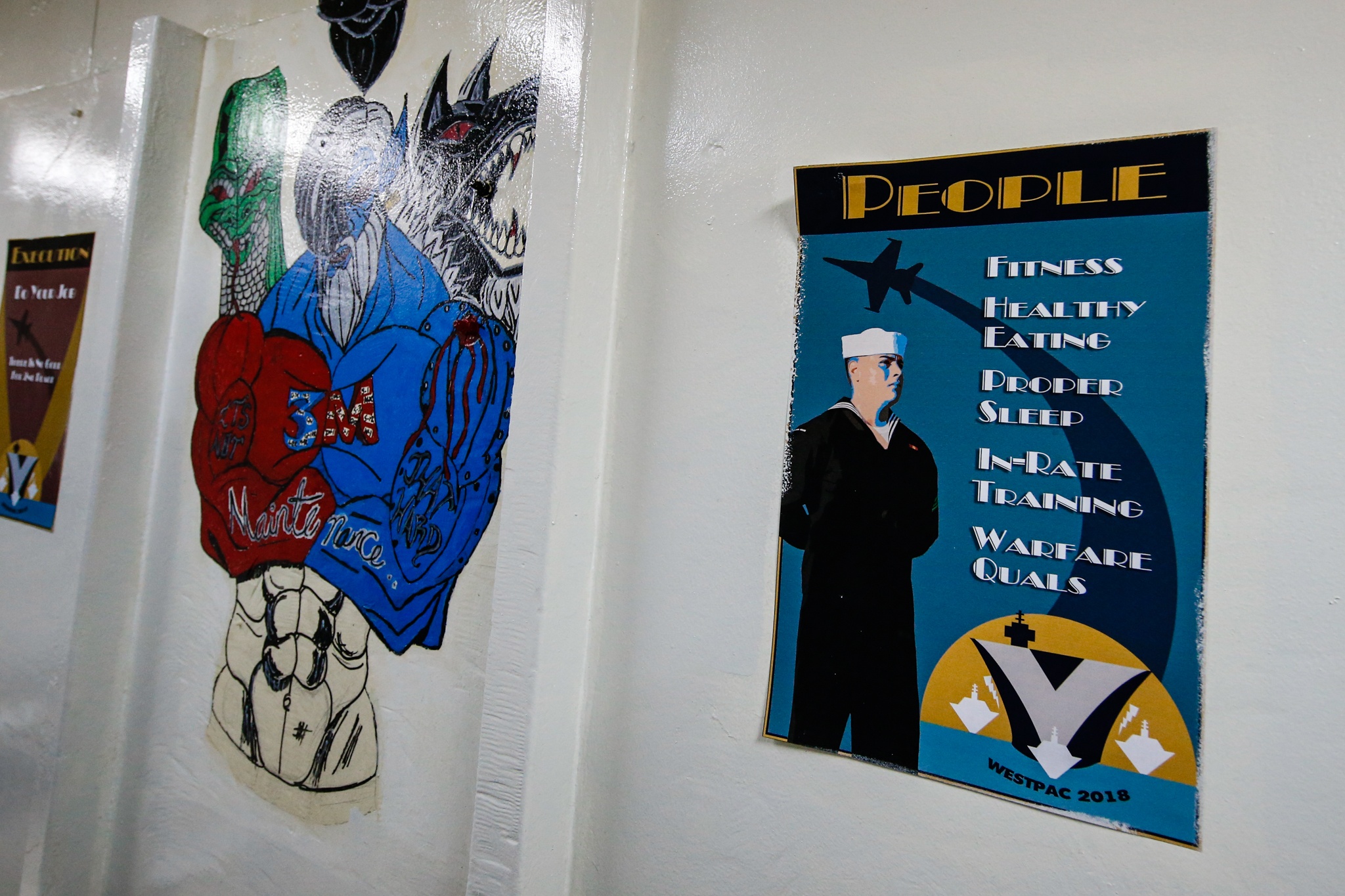 thuy thu tren tau san bay my anh 14