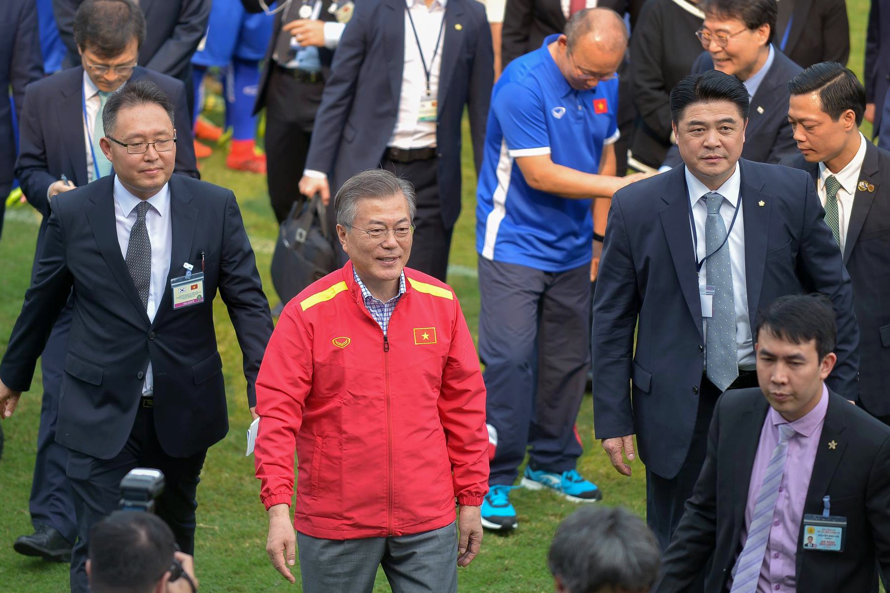 tong thong han quoc giao luu voi tuyen u23 anh 4