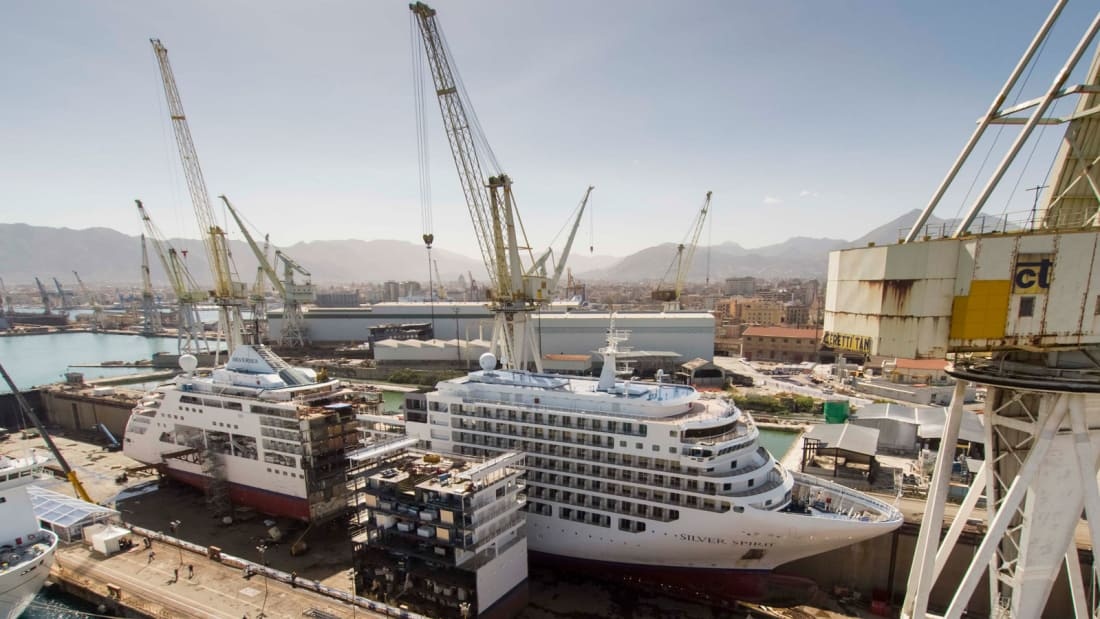 cua doi du thuyen o Italy anh 5