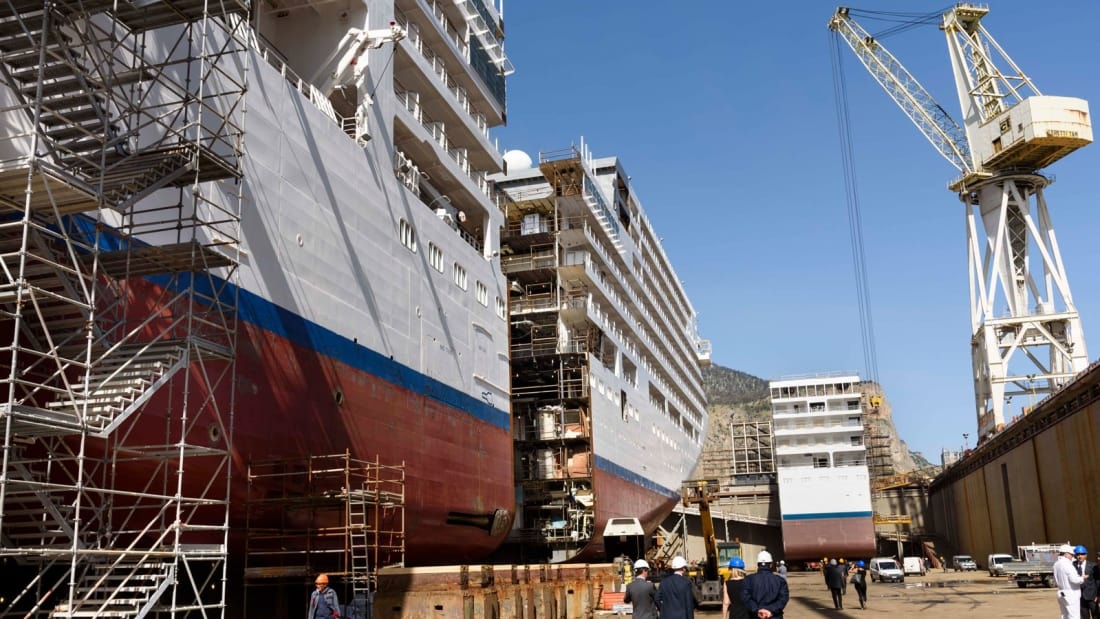 cua doi du thuyen o Italy anh 11