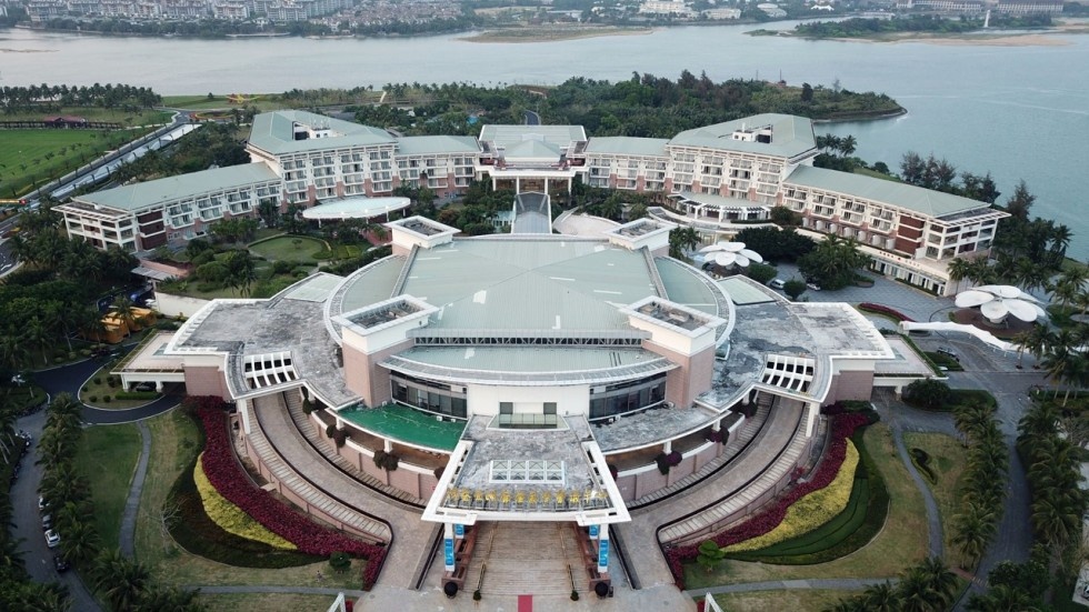 Ong Tap muon bien 'Hawaii Trung Quoc' thanh Hong Kong moi? hinh anh