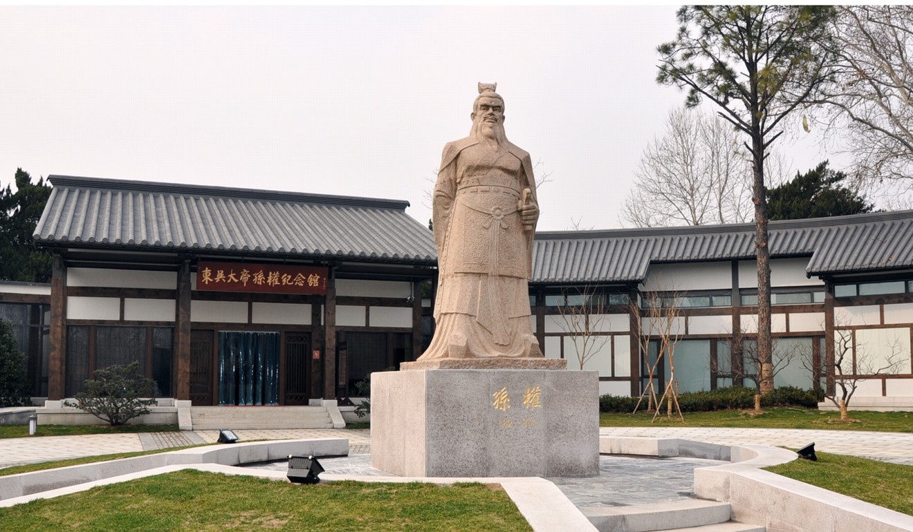 mo luu bi ton quyen anh 3