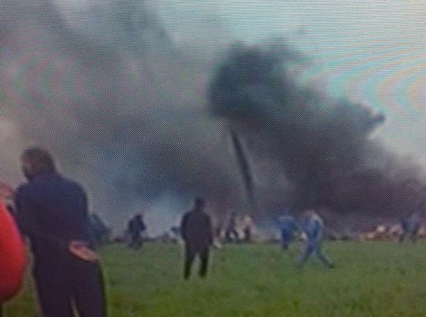 257 nguoi chet trong vu may bay quan su roi o Algeria hinh anh