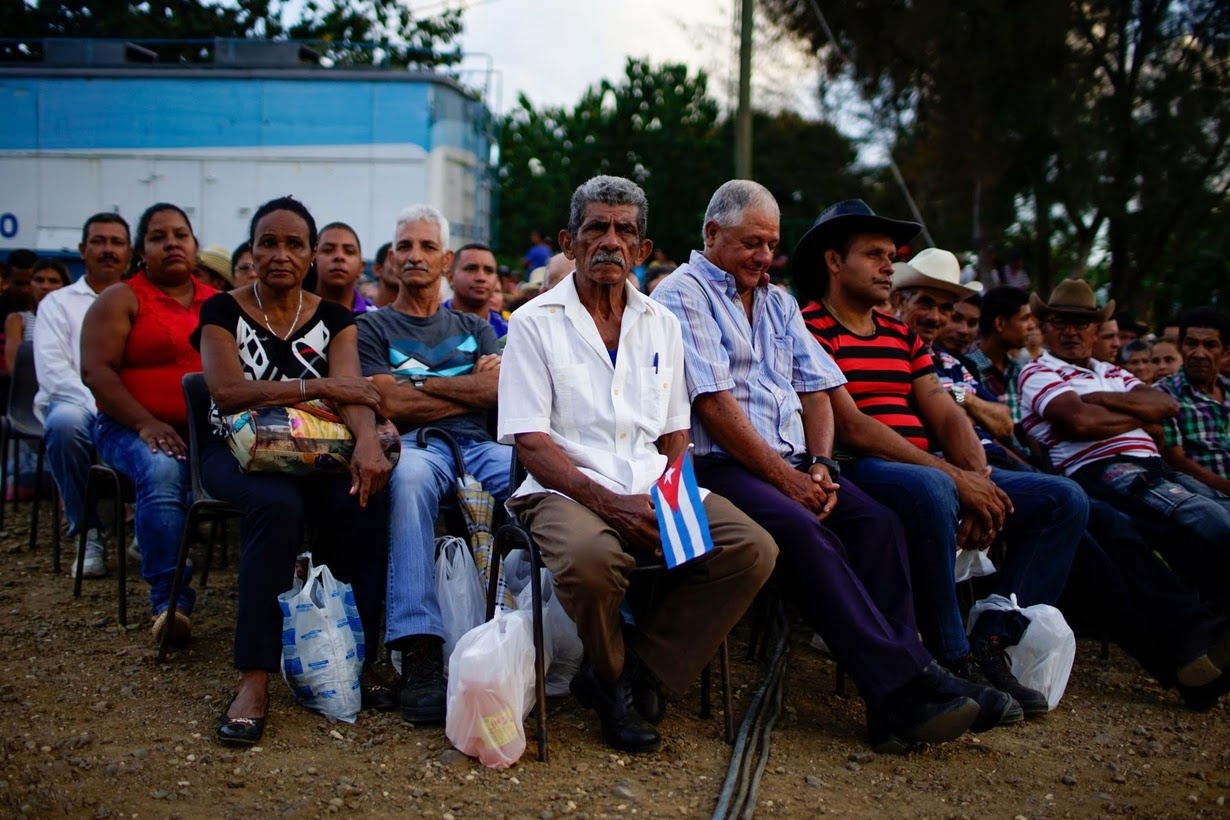 nguoi dan chiec noi cach mang cuba anh 11