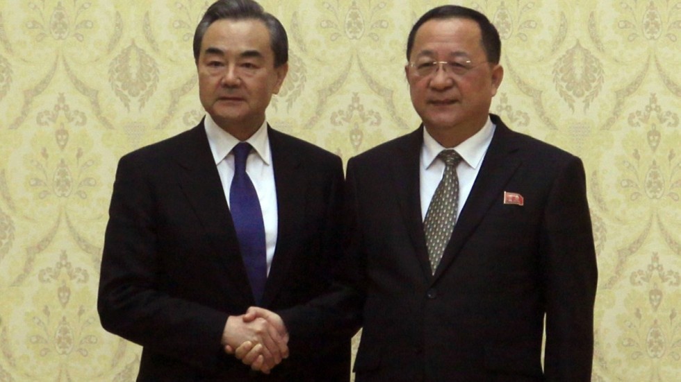 Trung Quoc khong muon bi 'ra ria' trong van de Trieu Tien hinh anh