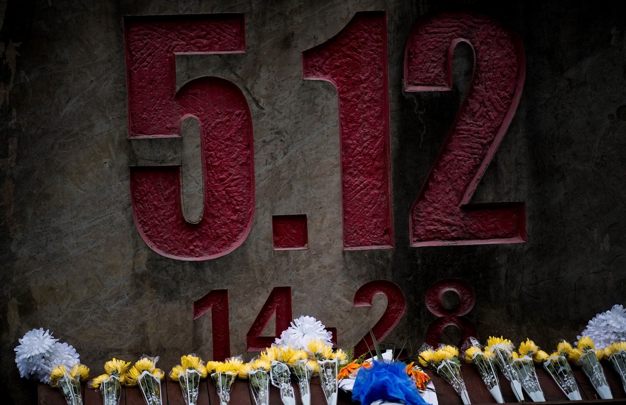 10 nam dong dat tu xuyen anh 16