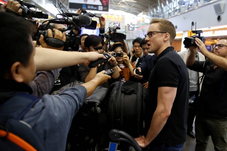 Trieu Tien cho nha bao Han Quoc den bai thu hat nhan hinh anh