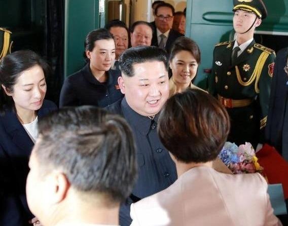 LHQ go lenh cam di lai voi quan chuc Trieu Tien du cuoc gap Trump hinh anh