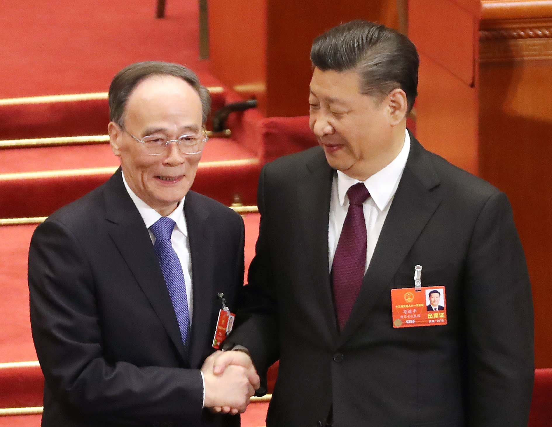 Ai la quan su cho Tap Can Binh trong van bai Trump - Kim? hinh anh