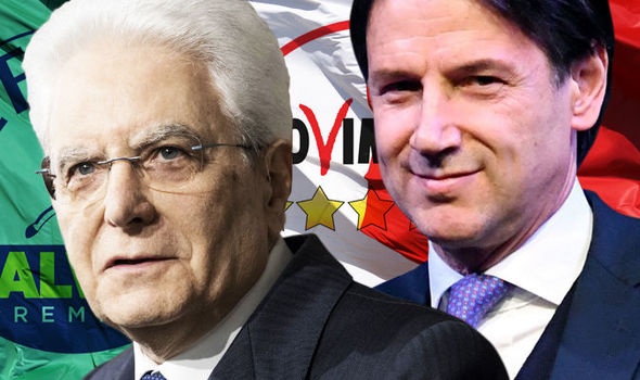 'Trong tai chinh tri' rut the do, Italy tiep tuc treo chinh phu hinh anh