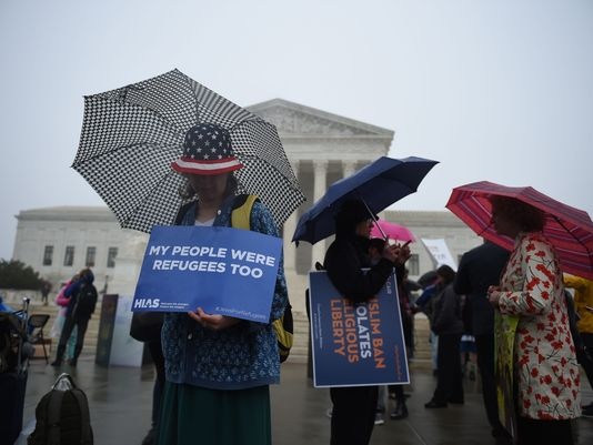 lệnh cấm đi lại của Trump ảnh 2 lenh cam di lai cua Trump anh 2