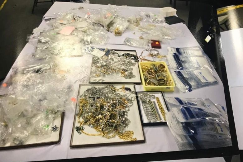 tài sản cựu thủ tướng malaysia ảnh 1 tai san cuu thu tuong malaysia anh 1