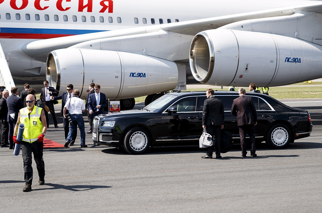 Can canh 2 chuyen xa moi lan dau ho tong Tong thong Nga Putin hinh anh