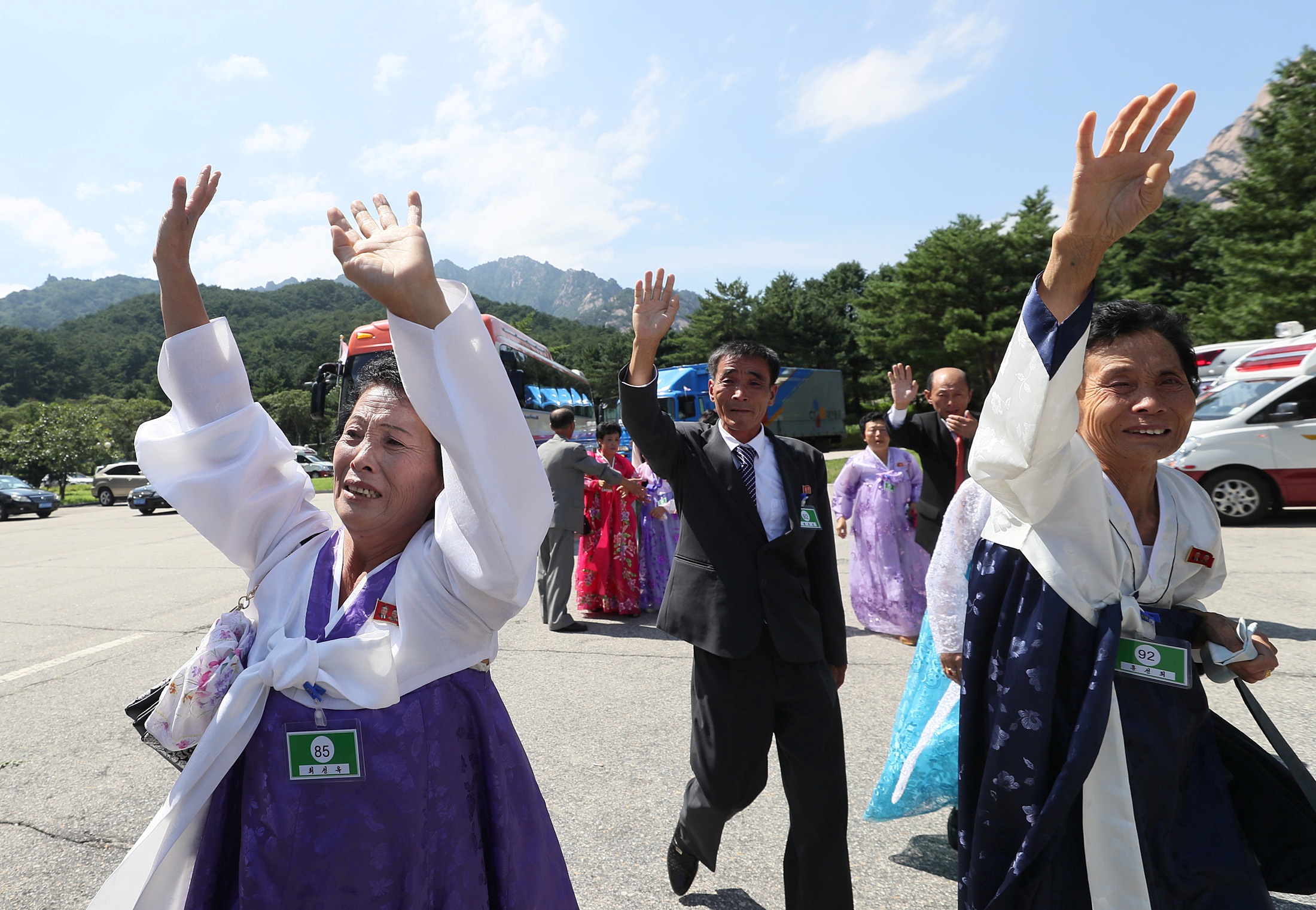 doan tu gia dinh ly tan han trieu anh 8