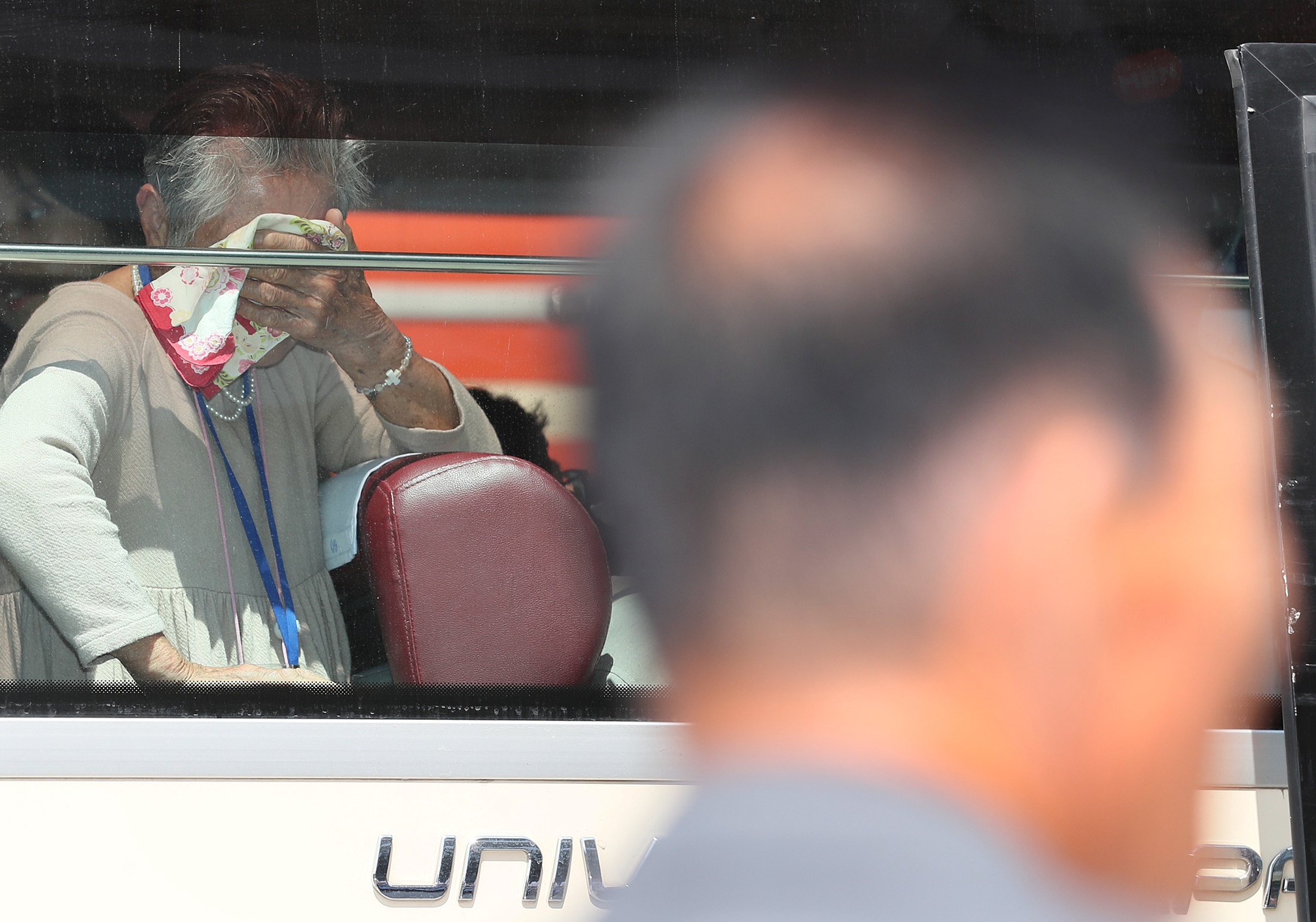 doan tu gia dinh ly tan han trieu anh 2