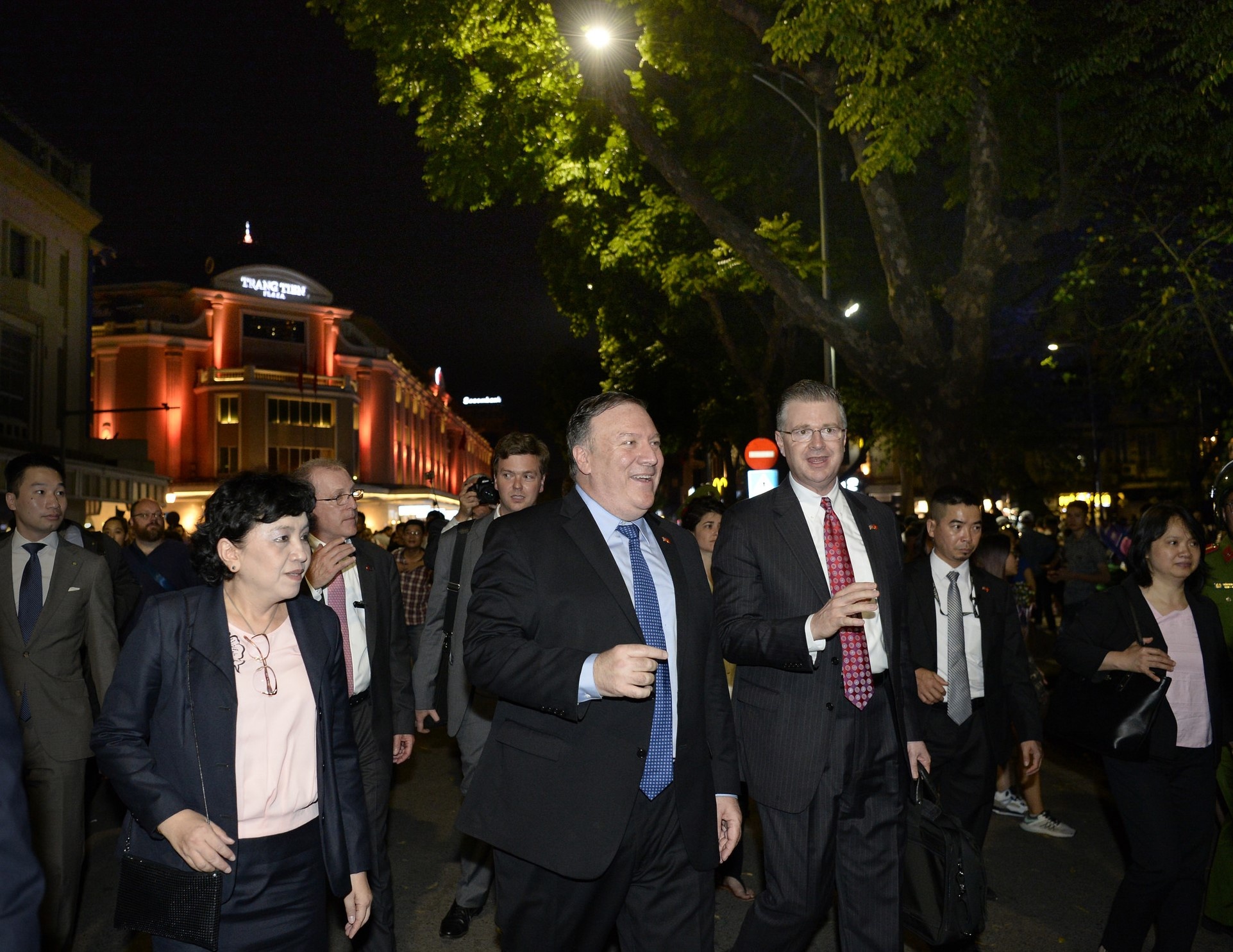 ngoai truong my chuc mung quoc khanh viet nam anh 2