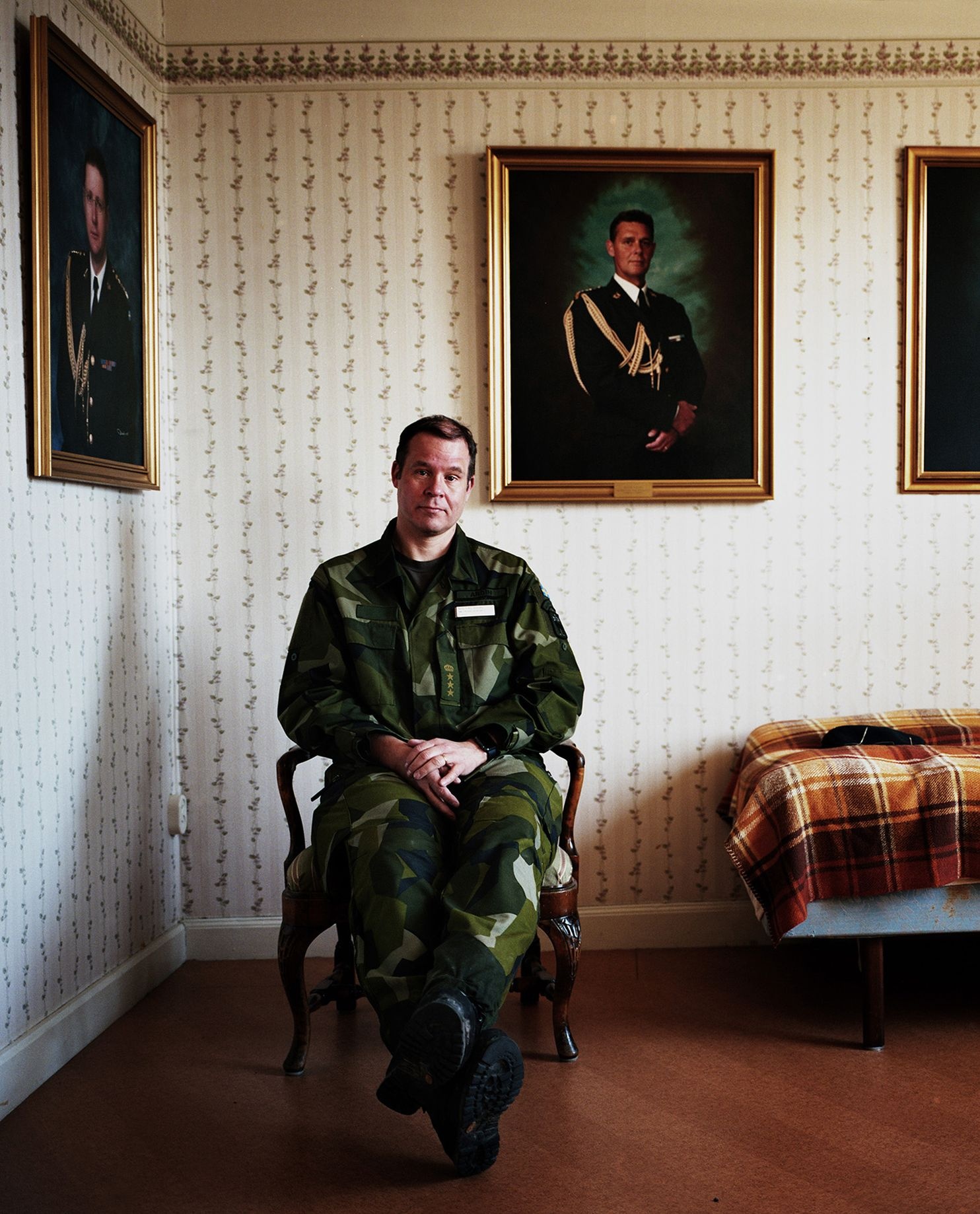 can cu quan su thuy dien doi pho nga anh 4