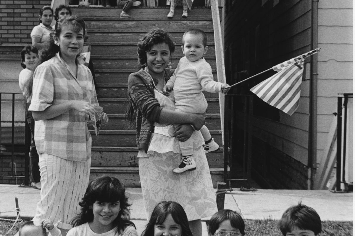 ngung tu dong nhap tich cho tre sinh ra o My anh 1