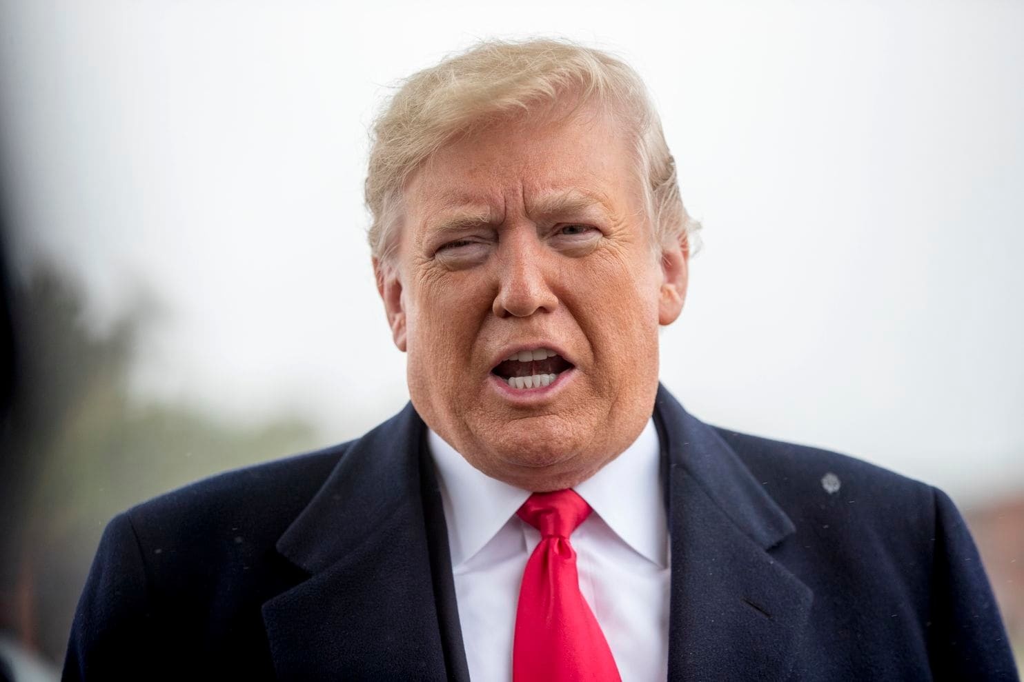 ngung tu dong nhap tich cho tre sinh ra o My anh 3