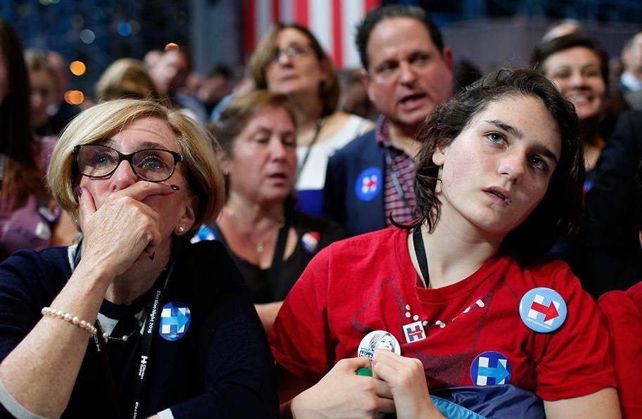 Con soc boi 2016, phe Dan chu so hai 'ac mong' truoc bau cu hinh anh