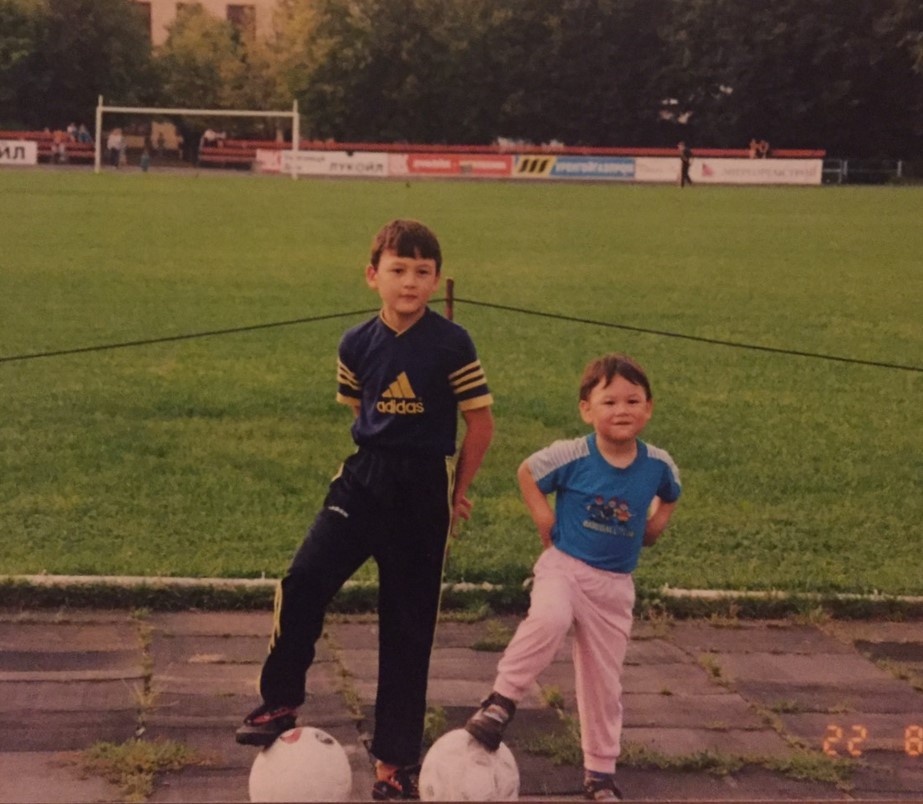 Bo Dang Van Lam chia se loat anh thoi tho au o Nga cua con trai hinh anh