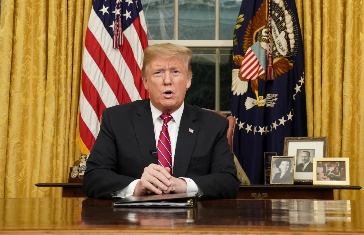 trump dong cua chinh phu anh 1