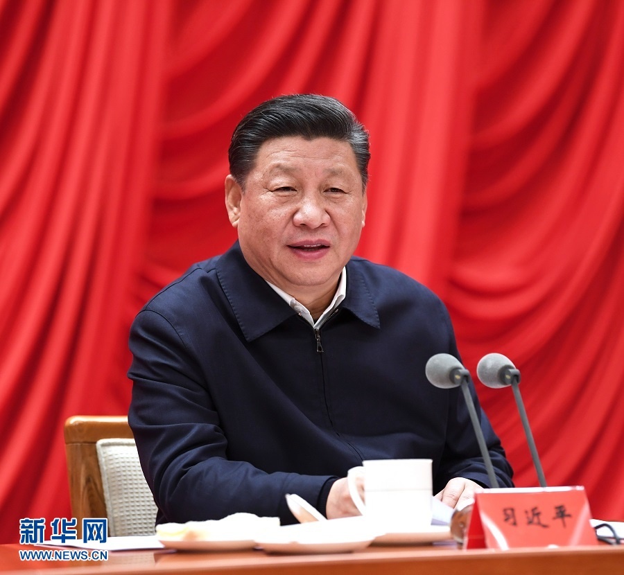 tap can binh phat bieu anh 1