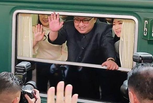 Doan tau bi an ong Kim Jong Un co the dung cho cong du hinh anh