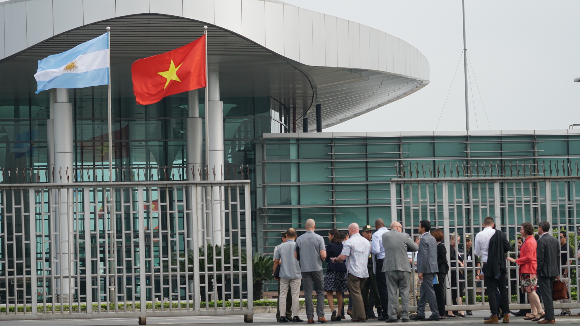 mat vu my tien tram san bay noi bai anh 4